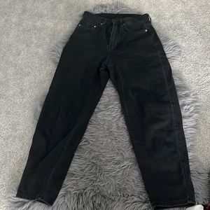 HM loose mom jeans